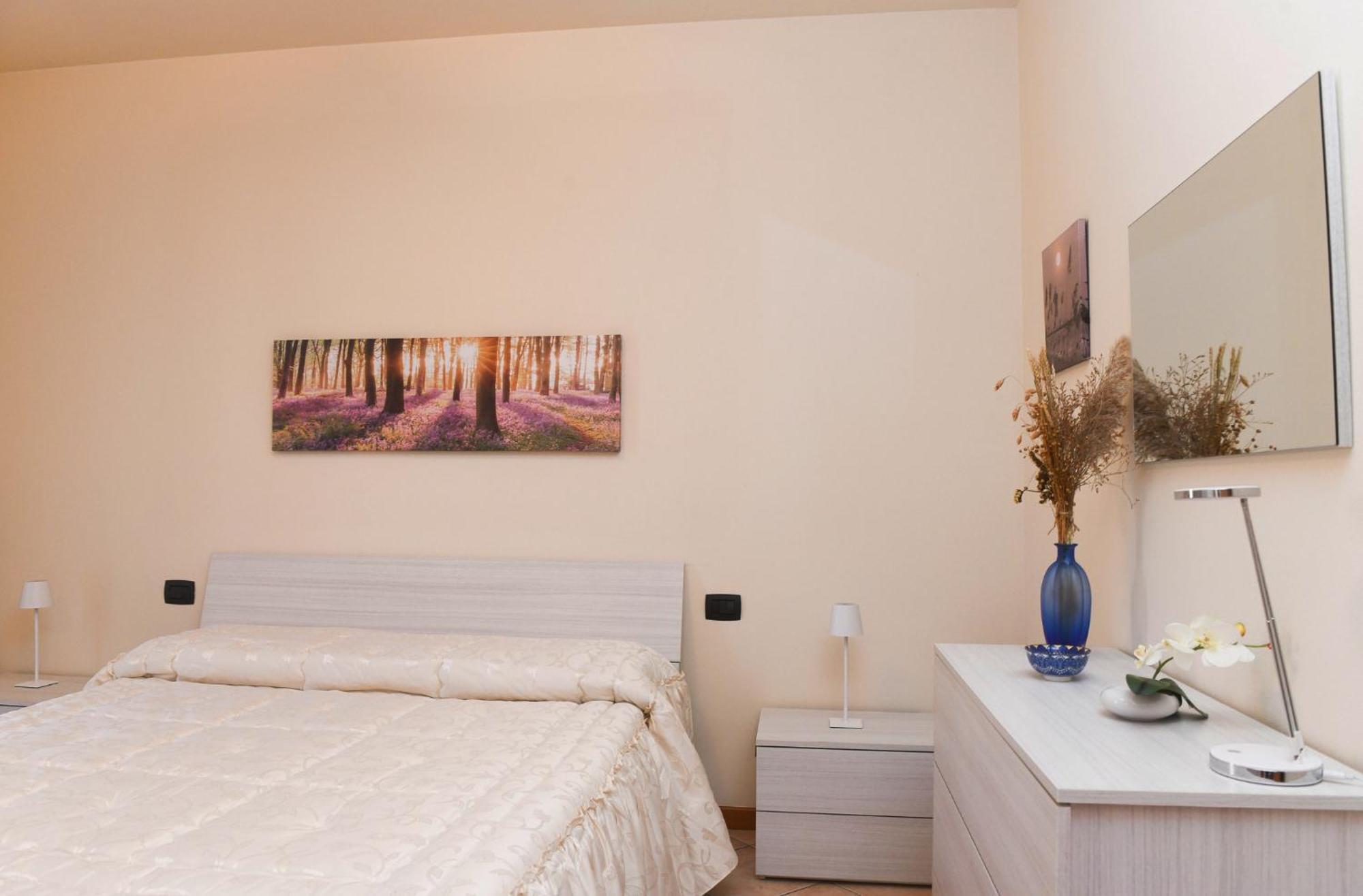 Rovato Entire Apartment In The Capital Of Franciacorta Экстерьер фото